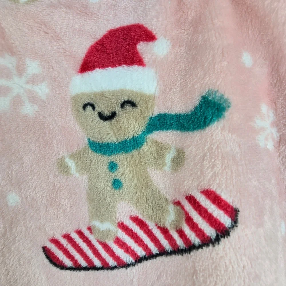 Casaba Kids Pink Gingerbread Winter Sports Plush Throw 50x70 BNWT